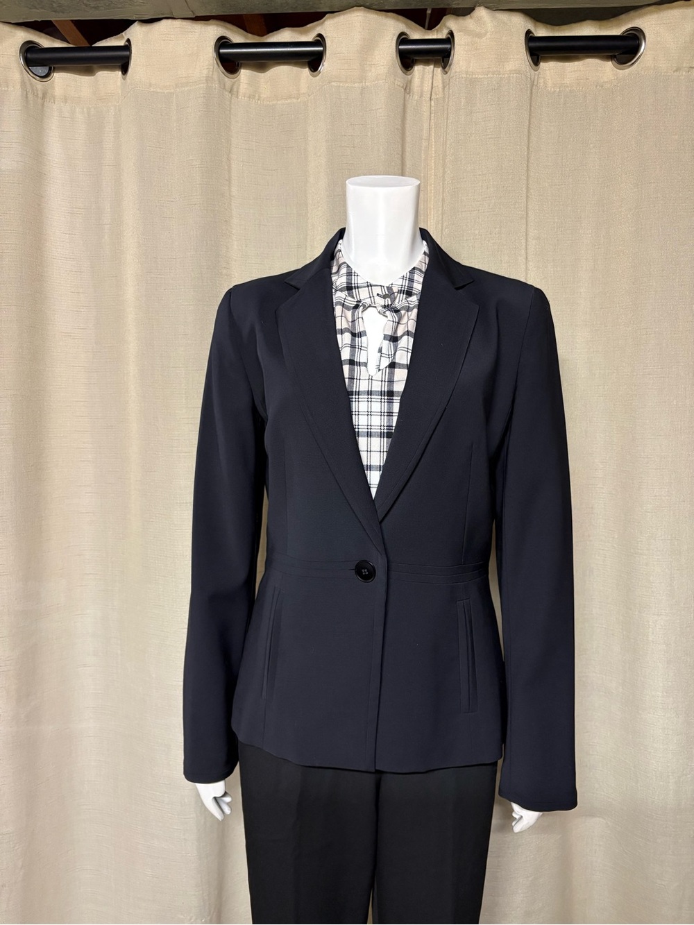 Talbots Black Single-Button Tailored Blazer